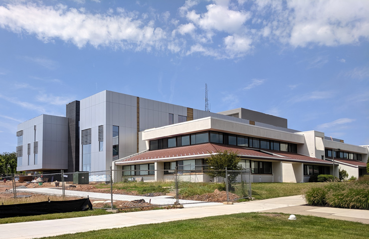 Student Affairs building under construction.